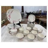 35pc. Metlox Poppytrail "Peach Blossom" Dishes Set
