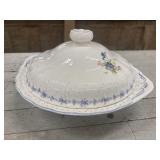 Nikko Fine Tableware covered casserole dish in