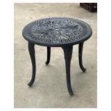 18" Cast Aluminum Black Round Side Table