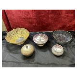 5 pc. gold hand-decorated art glass bowl ,