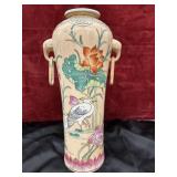 vintage hand-painted Chinese porcelain vase with