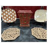 5 pc. Rosanna Mondo dessert plates ,red and gold