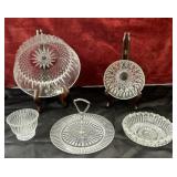 5pc. Vintage Clear Glass Serving Bowls Diamond