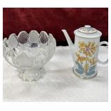 2 pc. pedestal bowl featuring a frosted petal or