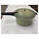 Vintage Presto Pressure Cooker w/Jigger & Manual