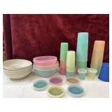 26 pc. Tupperware Wonderlier nesting mixing bowls