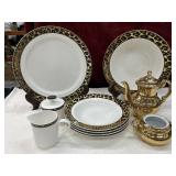10 pc. Victoria & Beale China La Mode 9023