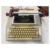 Vintage Smith-Corona Coronamatic 2200 electric