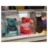 3 TY Beanie Baby Bears in Plastic Cases
