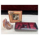 3 pc. vintage resin ballerina toe shoes figurine,