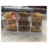 3 beanie babies in there protective case all
