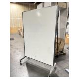 Safco Impromptu mobile whiteboard features a