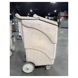 Continental ConServ Mobile Ice Bin, 200 Lb