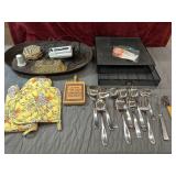 Bundle of kitchen black metal mesh coffee pod