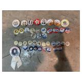 Bundle of reproduction political campaign buttons.