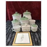 8pc. Vintage Corelle Callaway Ivy set.