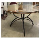 Charleston Forge Ventura glass top table.