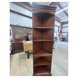 Eathan Allen Georgian solid Curio  corner shelf