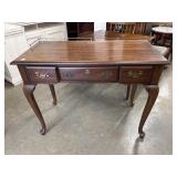 Henkel Harris mahogany Princess Anne desk