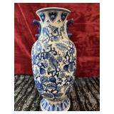 Vintage Chinese blue and white baluster vase