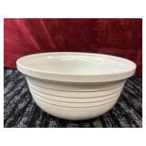 Vintage  Pyrex milk glass mixing bowl