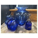 3 vintage Indiana Glass cobalt blue vases