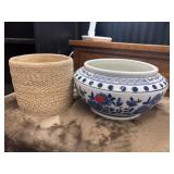 2 Ceramic Indoor Planters.