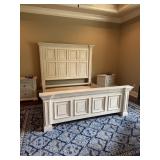 King size Progressive Furniture Willow Slat Bed