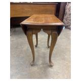 Thomasville New American Oak collection table