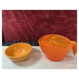 Rachael Ray Meauring Collection