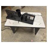 Chicago Electric benchtop router table.