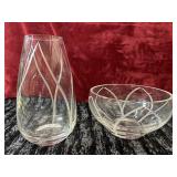 2 pc. Clear glass vase and bowl.