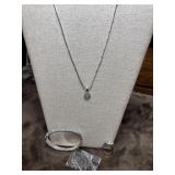 Silver-toned 4pc jewelry set.