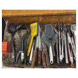 Miscellaneous kitchen utensils.