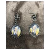 Disney Villains Cruella De Vil dangle earrings