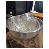 Heavy glass beer mugs, stainless steel mixing