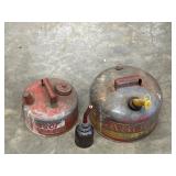 Bundle: gasoline cans: Vintage Belknap Blue Grass