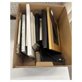 Bundle of vintage-style wall frames feature