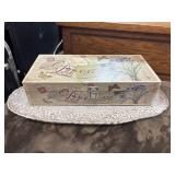 hand-carved oval pottery platter features a