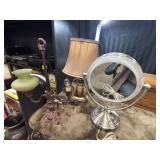 Vintage Bombay Company table lamp, Jerdon lighted