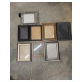 Bundle of 8 picture frames.
