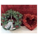 Bundle: musical Christmas wreath and  Valentine