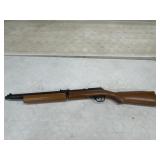 Pellet gun .