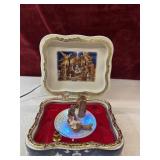 Cracker Barrel Mr. Christmas porcelain music box