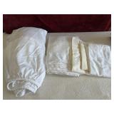 Queen sheet set . Pillow cases cream and white.