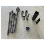 Bundle of misc sockets and ratchets.
