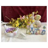 Bundle of Easter decor