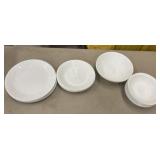 26 piece set of Corelle Bella Faenza collection,