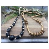 Chunky black/white and wood bead necklace,