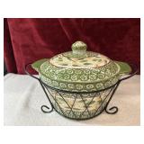Temp-tations round casseroles dishes with holders